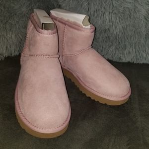 Ugg Womens Classic Mini II Pink Crystal Size US 6